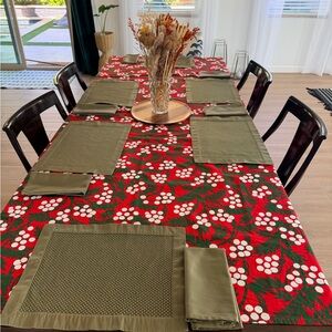 Olive Green Table Lines Set/ 12 Placemats + 9 Napkins/ Entertaining / Easter
